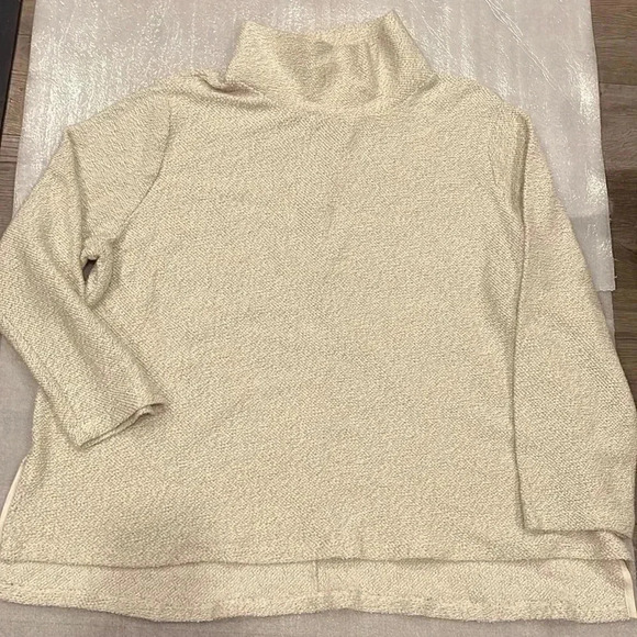 ❤️2/$30❤️[3X]Ava.Viv Turtle Neck SideSlits 3/4 Sleeve Sweater metallic strings - Picture 1 of 11